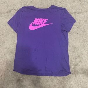 Purple women’s Large Nike shirt with pink swoosh